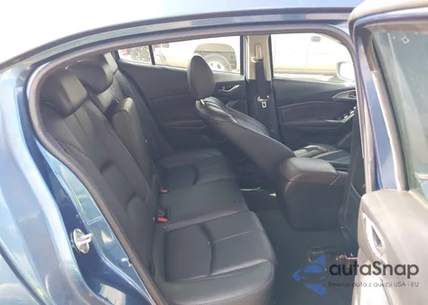 2018 Mazda Mazda3 Touring from USA, damaged, VIN 3MZBN1L38JM205079